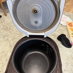 マイコン炊飯ジャーの画像