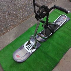 スノースクート（シルバー)　中古になります。