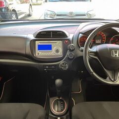 🔵オトロン🔵【自己破産・債務整理👌】　　ホンダ◎フィットＧ　シーズ・・・ピンク✨の画像