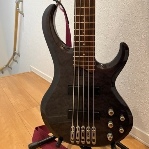 5弦エレキベース　ibanez btbシリーズ　アイバニーズ　ベースギター