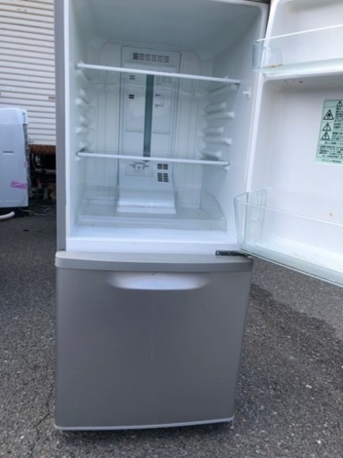 北九州市内配送無料 保証付き パナソニック Panasonic NR-B145W-S