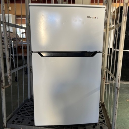 n40 2019年製Hisense 冷蔵庫 2ドア HR-B95A 中古