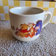 ディズニー プーさん 陶器コップの画像