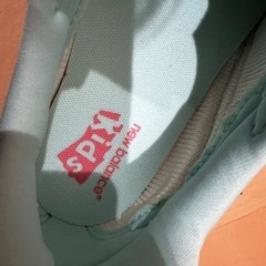 ニューバランスKV996 キッズ　値下げしましたの画像