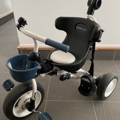 三輪車の画像