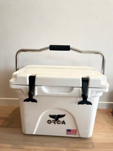 キャンプで人気の　ORCA Coolers 20 Quart