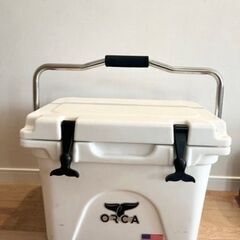 キャンプで人気の　ORCA Coolers 20 Quart