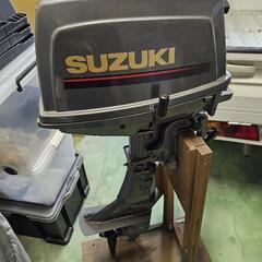 スズキ ８馬力 船外機