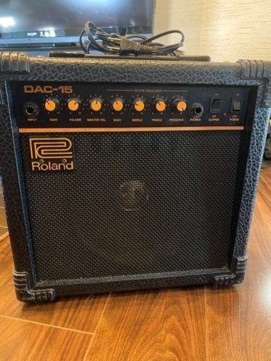 ベース　楽器　アンプ