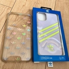 adidas スマホケース