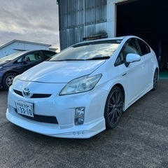 平成22年　プリウス　走行145000km