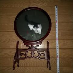 中国工芸品、猫とかまきりの画像