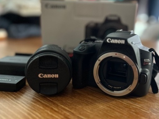 限定値下げ！EOS Kiss X10 デジタル一眼レフカメラ