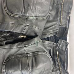値下げ !!  ライダーパンツ   レザーパンツ　Lサイズ (管理番号：2900119）の画像