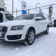 ローン審査通過自信あり‼️程度良しアウディQ5クワトロ4WD‼️...