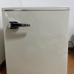 レトロ冷蔵庫