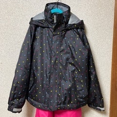 値下げ　スキーウェア　スノーボード　雪遊び　140 中古の画像