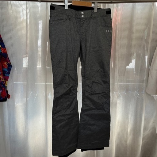 ROXY トップ スノボウェア 上下セット ROXY スノボウェア 上下セット M