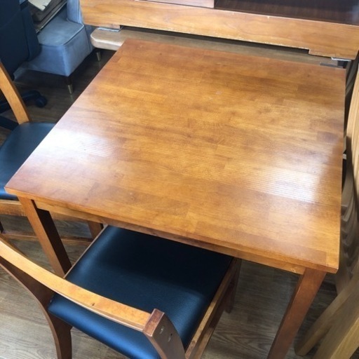 ダイニング3点セット　ブラウン×ブラックお売りします！