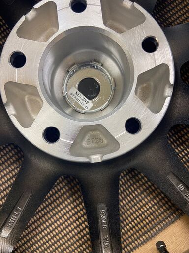 未使用 GOODYEAR ICE NAVI 7 205/55R16 21年製 スタッドレス 冬タイヤ ホイール付きタイヤ LOXARNY SPORT 5H 114.3 16×6.5J ET38 (T1534anxwY)