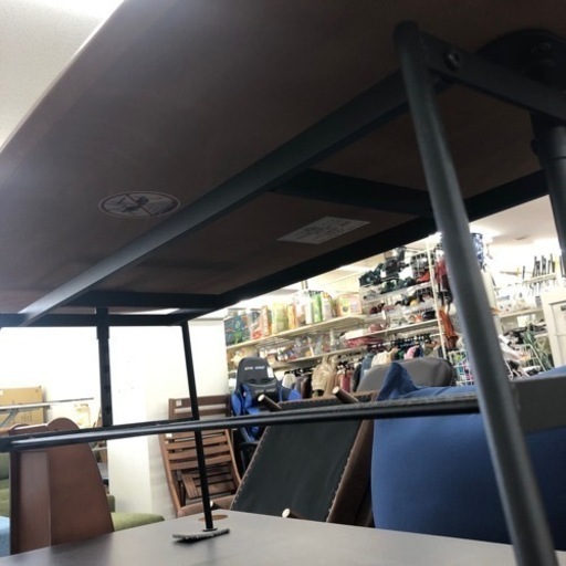 Adjustable Table 市場株式会社　ブラウンお売りします！