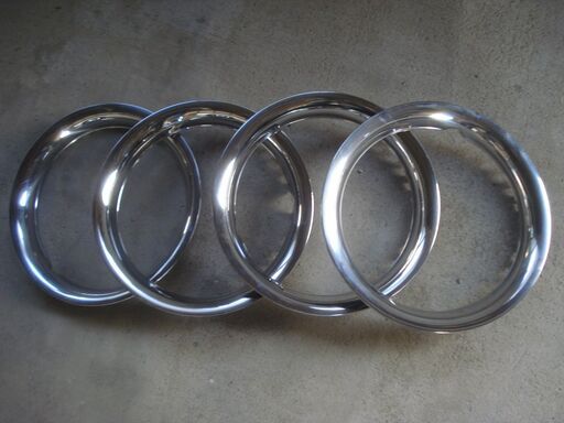 13インチ　トリムリング　ステンレス製　中古