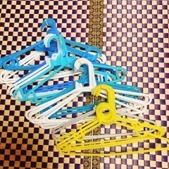 ハンガー差し上げます