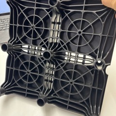 OAフロア　好きなだけ持っていって下さい。600個あります！の画像