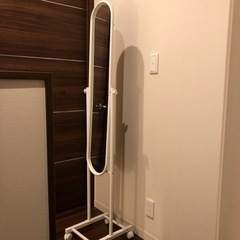 姿見　キャスター付き