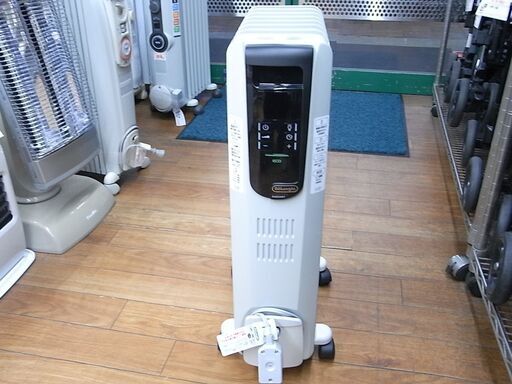 デロンギ オイルヒーター ラディアント KHD410812 【モノ市場東浦店】