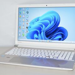 中古良品ノートパソコン 東芝 Dynabook T75/DG Windows11+office 高性能core i7-7500U/爆速SSD500GB/メモリ8GB/ブルーレイ/無線内蔵/カメラ