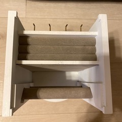 アクセサリーケース　ミラー付き回転式の画像