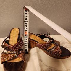 【新品】サンダルの画像
