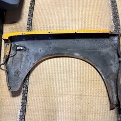 値下げしました！1968年式510ブルーバード右側フロントフェンダーの画像