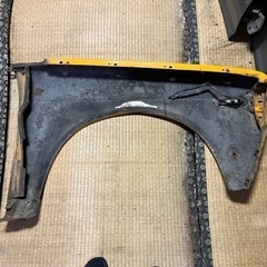 値下げしました！1968年式510ブルーバード左側フロントフェンダーの画像