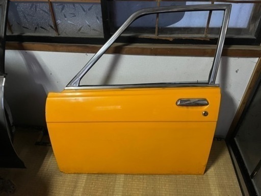 1968年式510ブルーバード助手席側ドア