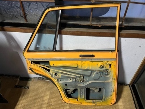 1968年式510ブルーバード助手席側ドア 1968年式510ブルーバード助手席側リアドア 【公式通販】