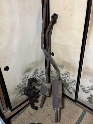 値下げしました！日産610サメブルセダン用エキマニ/マフラー一式