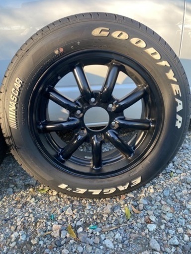 ハイエースホイール