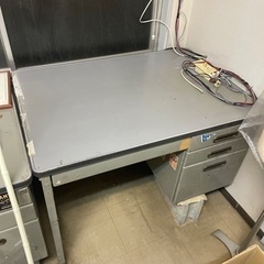 02家具 オフィス用家具 机