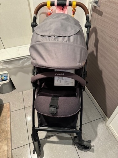 ベビーカー combi A型
