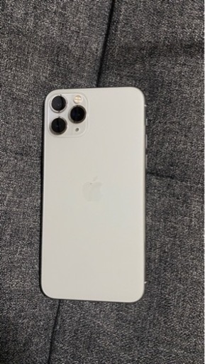 iPhone 11 Pro 256GB シルバー SIMフリー 【 値段が下がりました 】