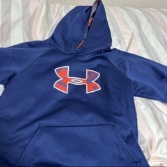 アンダーアーマー　パーカーの画像