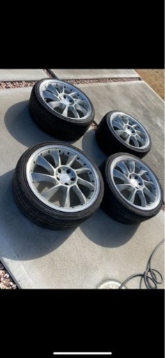 ロリンザータイプ19インチ