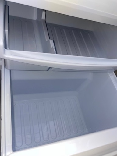 送料・設置込み可　冷蔵庫　137L  SHARP 2020年
