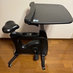 デスク付きフィットネスバイク