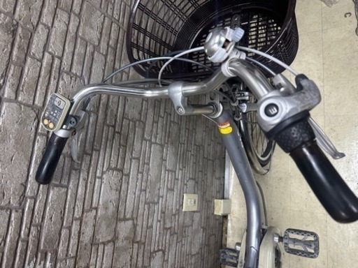 東京23区配達無料　新基準　ヤマハ　パス　8.1Ah リチウム 電動自転車 中古 1953