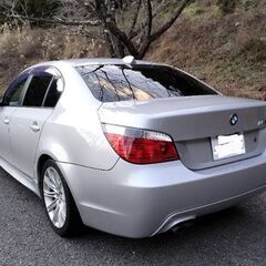 BMW 5シリーズ 2.5L Mスポーツ仕様の画像