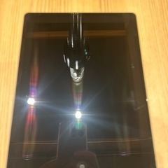 iPad 第4世代　Wi-Fiモデル　16GB