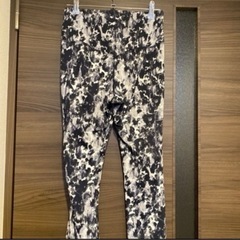 ヨガパンツの画像